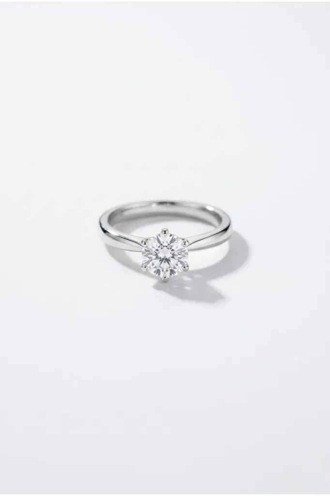 Classic Solitaire Grace Ring