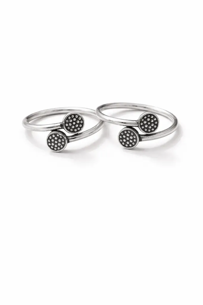 Dual Charm Silver Toe Rings
